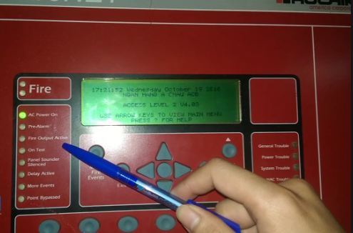 Các đèn báo sự cố của tủ báo cháy trung tâm
