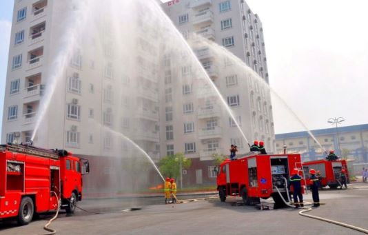 Diễn tập phòng cháy chữa cháy chưng cư tại Thái Nguyên