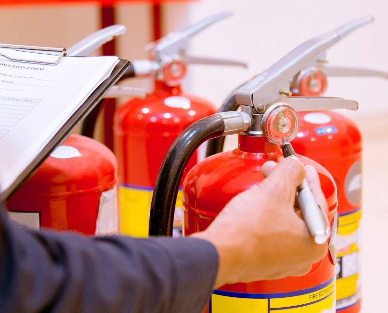 Hướng dẫn cách kiểm tra chỉ số trên đồng hồ bình chữa cháy