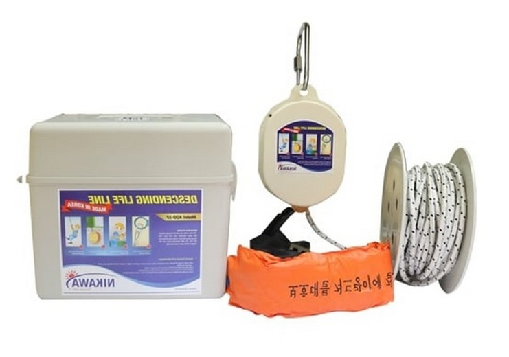 Nhà cao tầng có nên sử dụng thang dây thoát hiểm?
